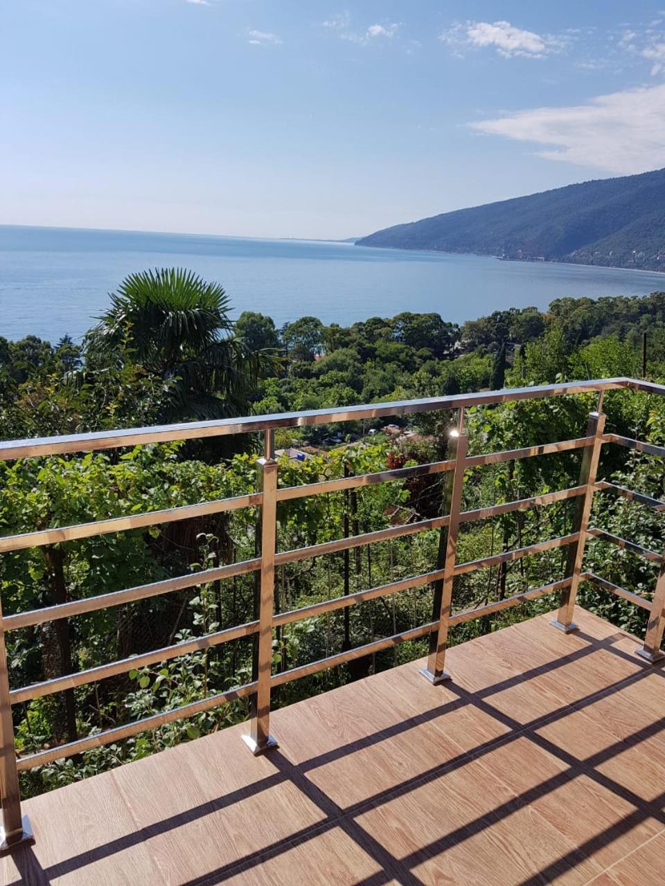 Guesthouse On Sovhoznaya 18 Gagra Exterior photo