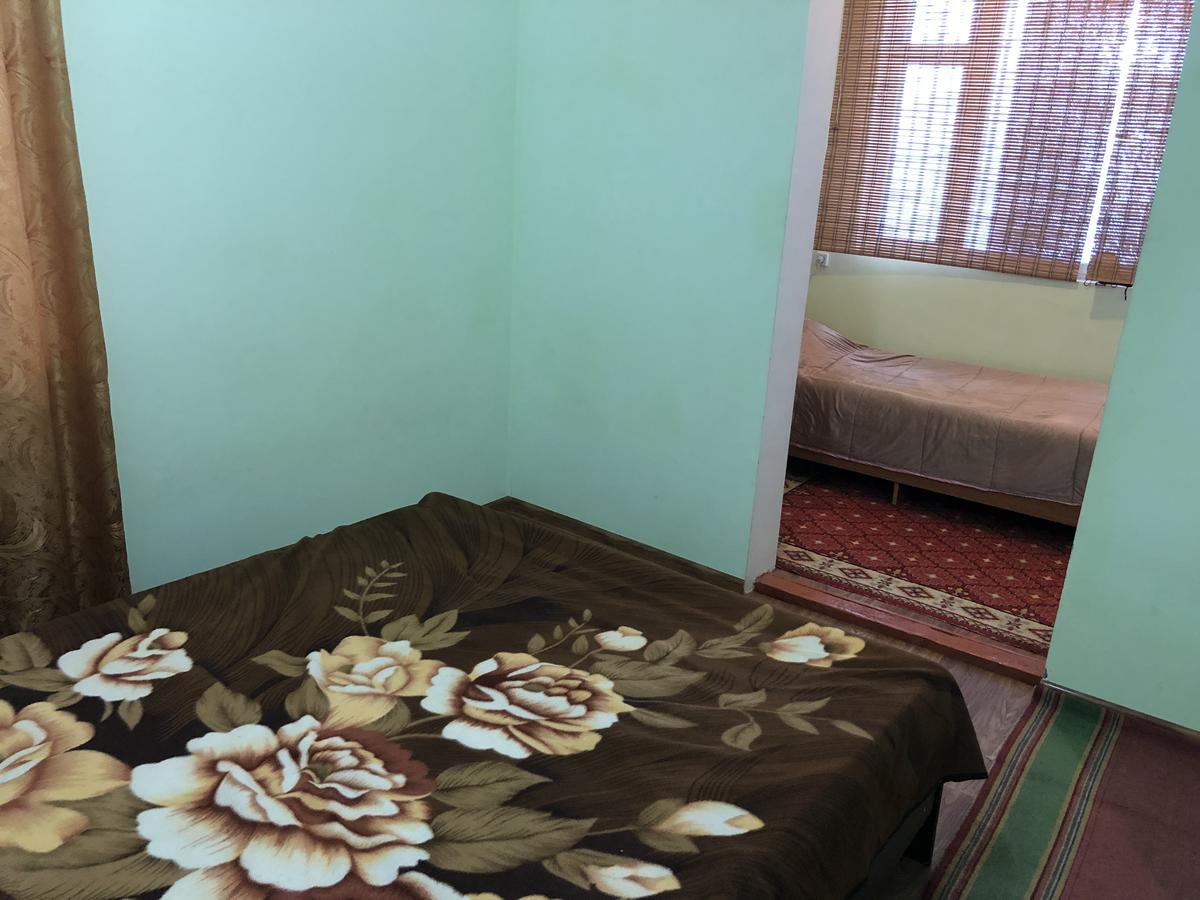 Guesthouse On Sovhoznaya 18 Gagra Exterior photo